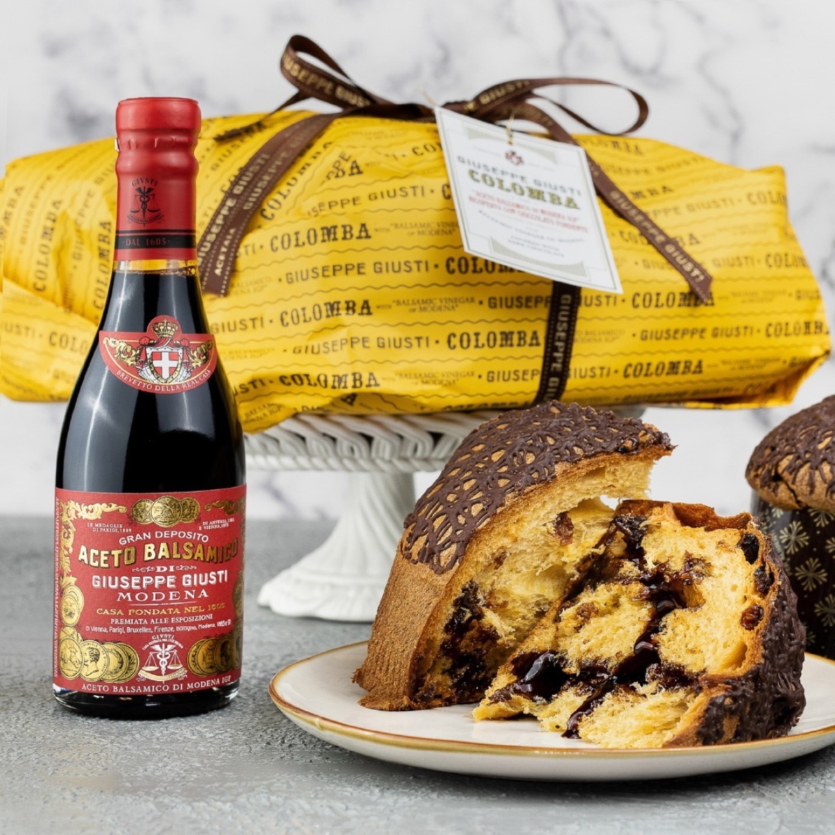 Giuseppe Giusti Balsamic Vinegar of Modena 3 Gold Medals from Italy-250 ml (2)