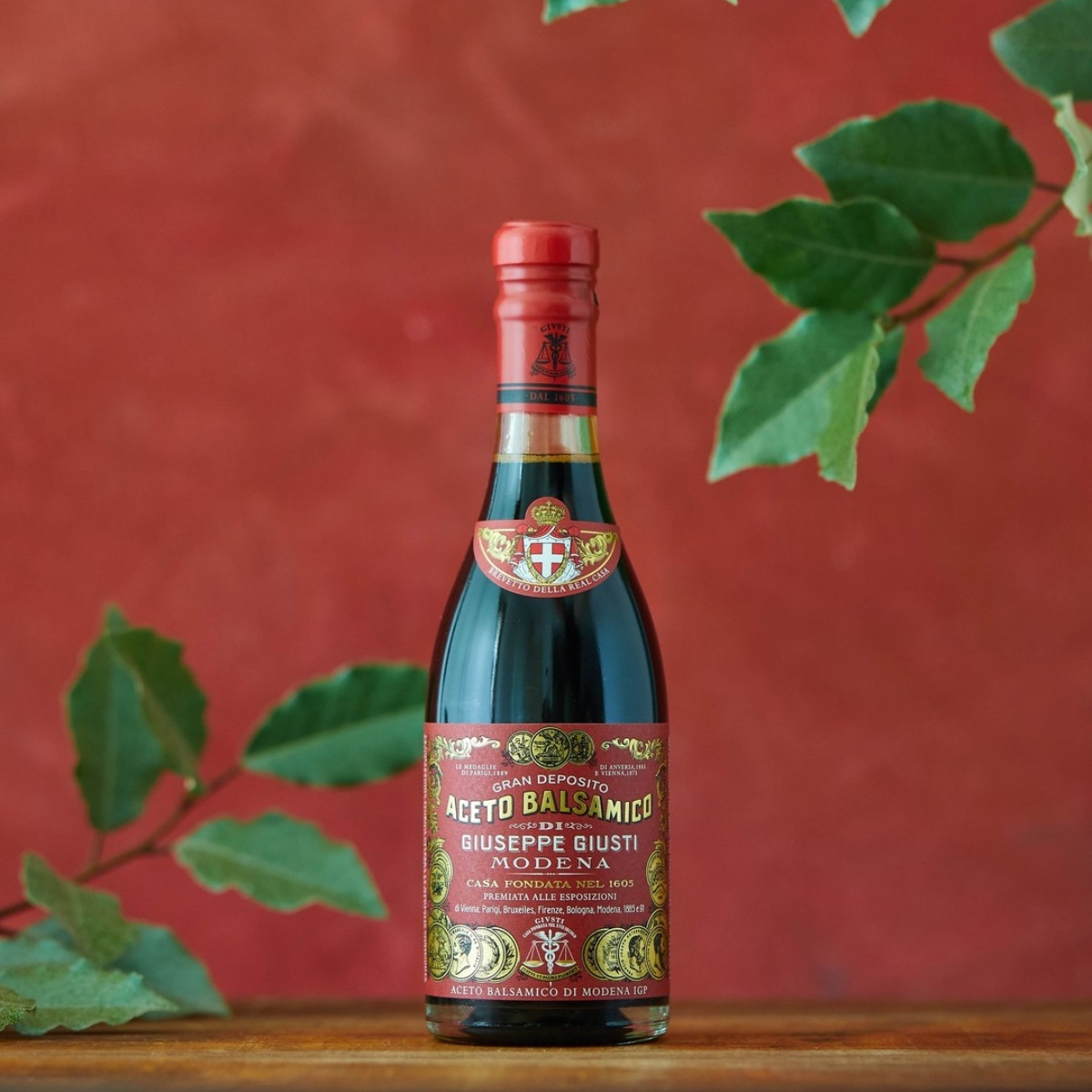 Giuseppe Giusti Balsamic Vinegar of Modena 3 Gold Medals from Italy-250 ml (3)