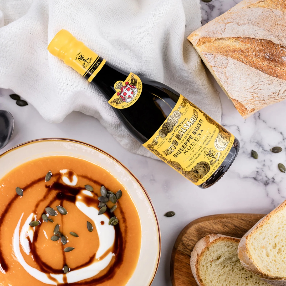 Giuseppe Giusti Balsamic Vinegar of Modena IGP Aged 15 years 4 Gold Medals from Italy-250 ml (3)